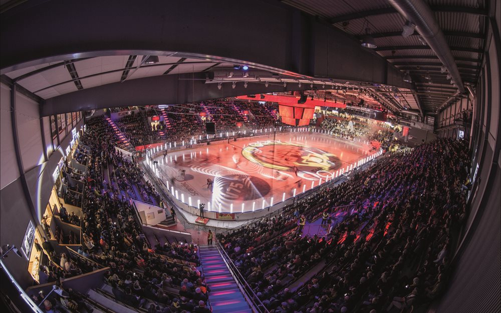 Bild från ishockeymatch i Coop Norrbotten Arena